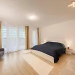 Danube River Flat With Balcony,Free Garage